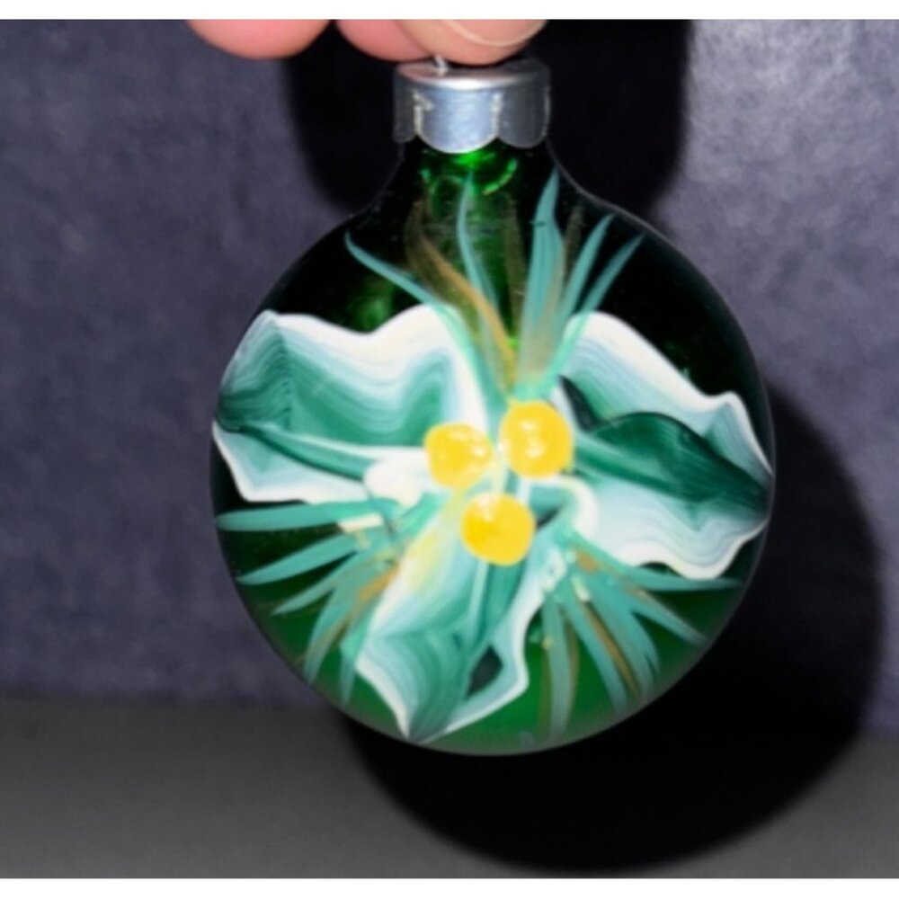 Hand Painted Lily Flower Green Glass‎ Christmas Tree Ornament Home Decor